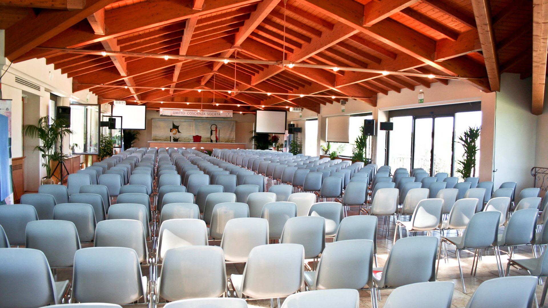 La Sala Banchetti più grande dell'Umbria